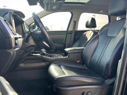 Certified 2021 Kia Sorento SX image 23