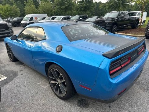 Used 2016 Dodge Challenger R/T Scat Pack RWD image 2