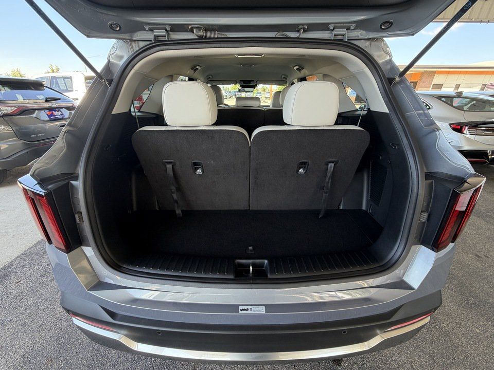 Used 2024 Kia Sorento S AWD/4WD image 30