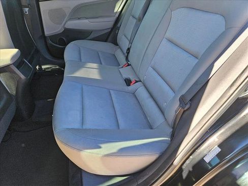 Used 2018 Hyundai Elantra SEL image 17