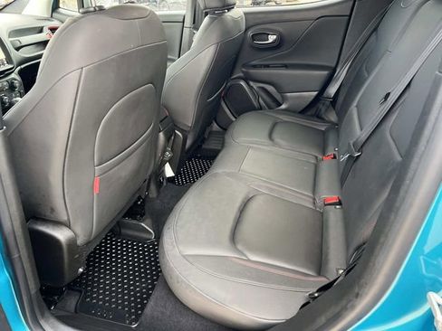 Used 2021 Jeep Renegade Trailhawk image 14