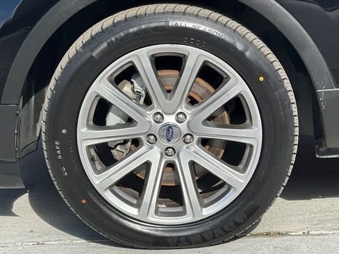 Used 2017 Ford Explorer Limited w/ Equipment Group 301A image 34