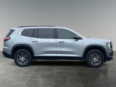Used 2025 GMC Acadia Elevation AWD/4WD image 9
