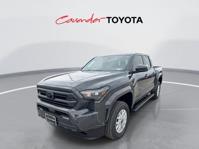 New 2025 Toyota Tacoma SR5