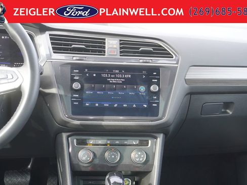 Used 2024 Volkswagen Tiguan Wolfsburg Edition FWD image 18