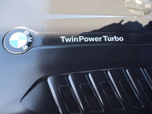Used 2018 BMW 340i Sedan RWD image 32