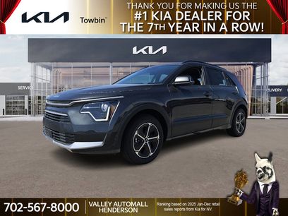 New 2025 Kia Niro EX