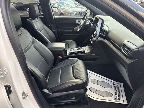 Used 2022 Ford Explorer ST w/ Equipment Group 401A image 27