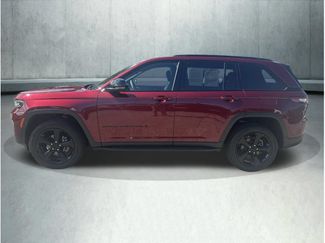 Used 2023 Jeep Grand Cherokee Altitude AWD/4WD video 2