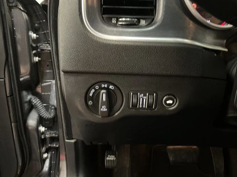Used 2022 Dodge Charger R/T RWD image 21