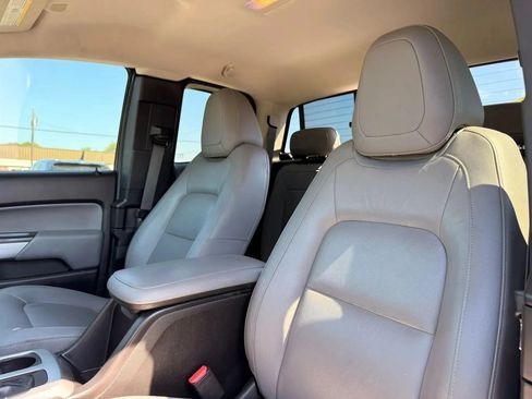 Used 2019 Chevrolet Colorado LT w/ Luxury Package, Chrome AWD/4WD image 16