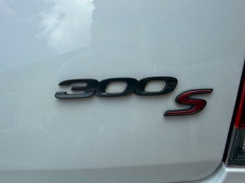 Used 2021 Chrysler 300 S RWD image 5