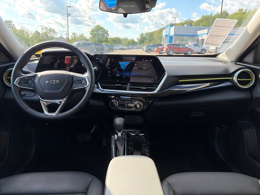 Used 2024 Chevrolet Trax ACTIV w/ Driver Confidence Package FWD image 20