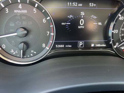 Used 2021 INFINITI QX80 Premium Select w/ Cargo Package image 22