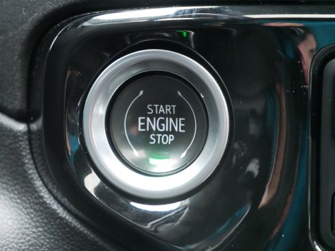 Used 2022 Chevrolet Silverado 1500 LTZ w/ LTZ Premium Package image 28