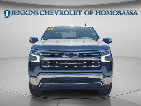 New 2026 Chevrolet Silverado 1500 LTZ w/ LTZ Premium Package image 12