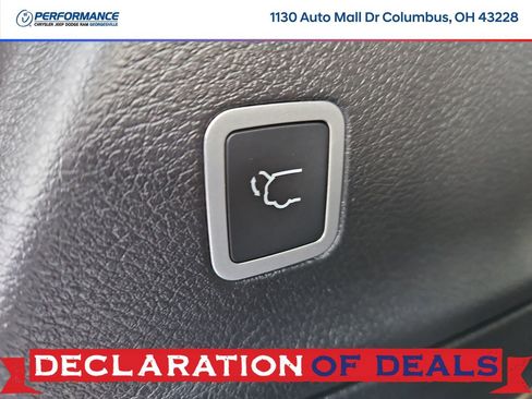 New 2026 Chrysler Pacifica Select w/ S Appearance Package image 12