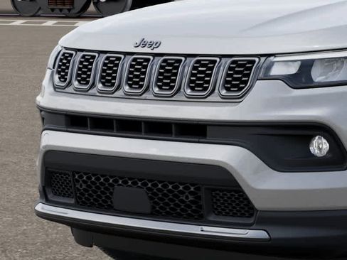 New 2026 Jeep Compass Latitude AWD/4WD image 84