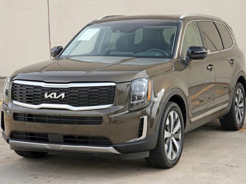 Used 2022 Kia Telluride EX w/ EX Premium Package FWD image 49