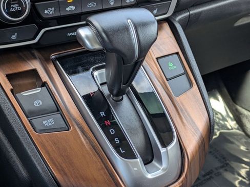 Used 2018 Honda CR-V Touring image 12