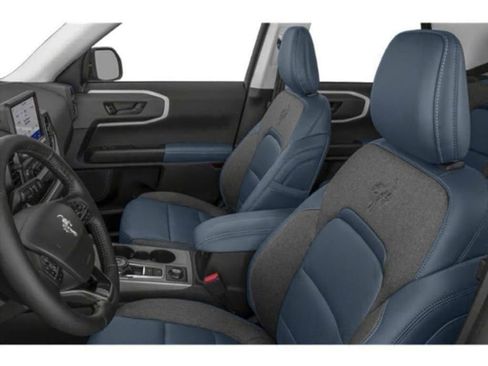 Used 2023 Ford Bronco Sport Outer Banks image 6