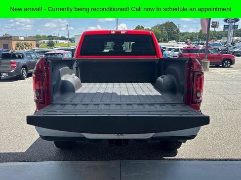 Used 2026 RAM 2500 Big Horn AWD/4WD image 3