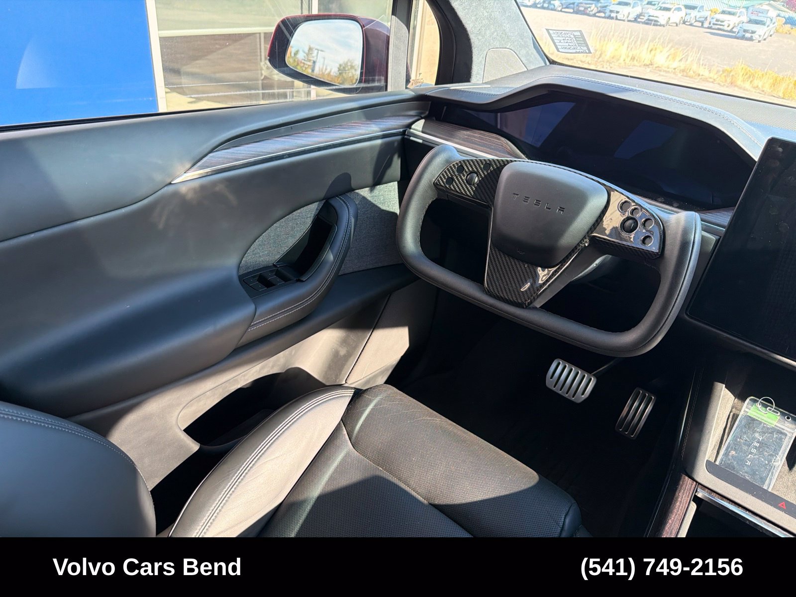 Used 2025 Tesla Model X AWD/4WD image 12