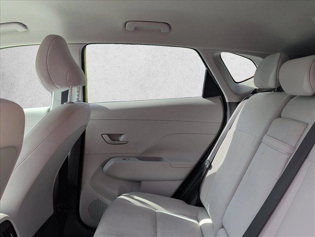 Used 2025 Hyundai Kona SEL AWD/4WD image 17