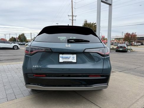 Used 2024 Honda HR-V EX-L image 5