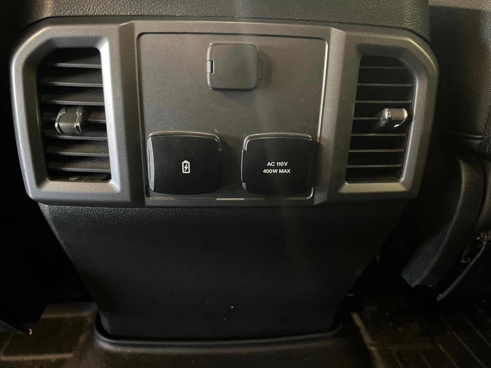 Used 2019 Ford F150 XLT w/ Equipment Group 302A Luxury AWD/4WD image 21