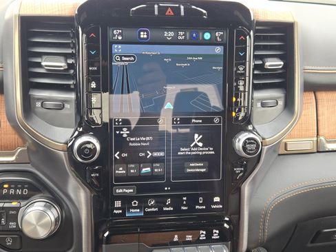 Used 2022 RAM 1500 Limited w/ Body Color Bumper Group image 20