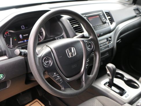 Used 2019 Honda Ridgeline Sport image 16