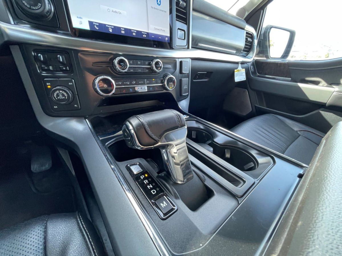 Used 2022 Ford F150 Lariat AWD/4WD image 38