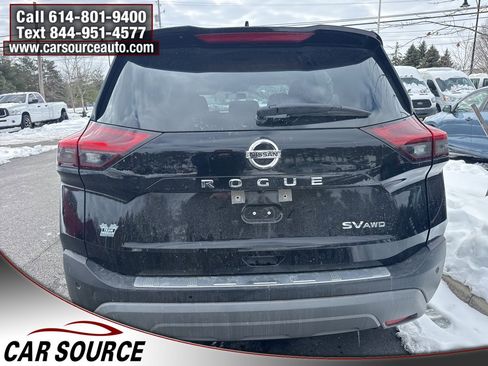 Used 2021 Nissan Rogue SV image 5