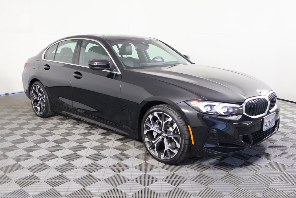 Used 2026 BMW 330i Sedan w/ Convenience Package RWD image 3