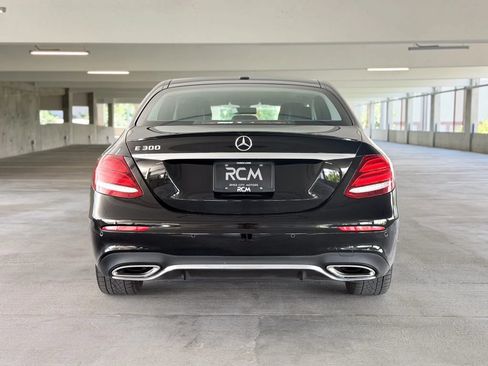 Used 2018 Mercedes-Benz E 300 image 6