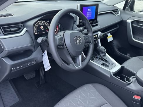 New 2025 Toyota RAV4 XLE image 16