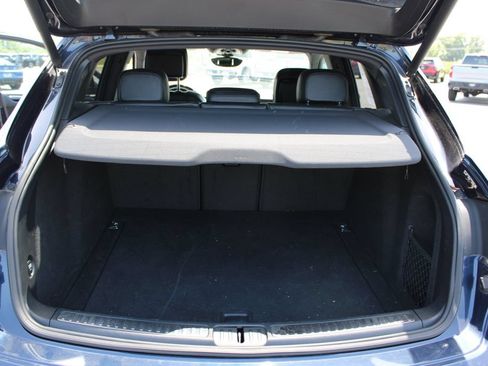 Used 2018 Porsche Macan S AWD/4WD image 13