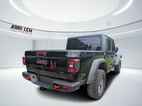 New 2025 Jeep Gladiator Mojave image 3