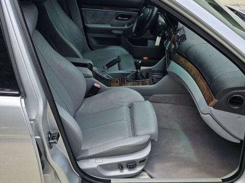 Used 2003 BMW 540i Sedan RWD image 17