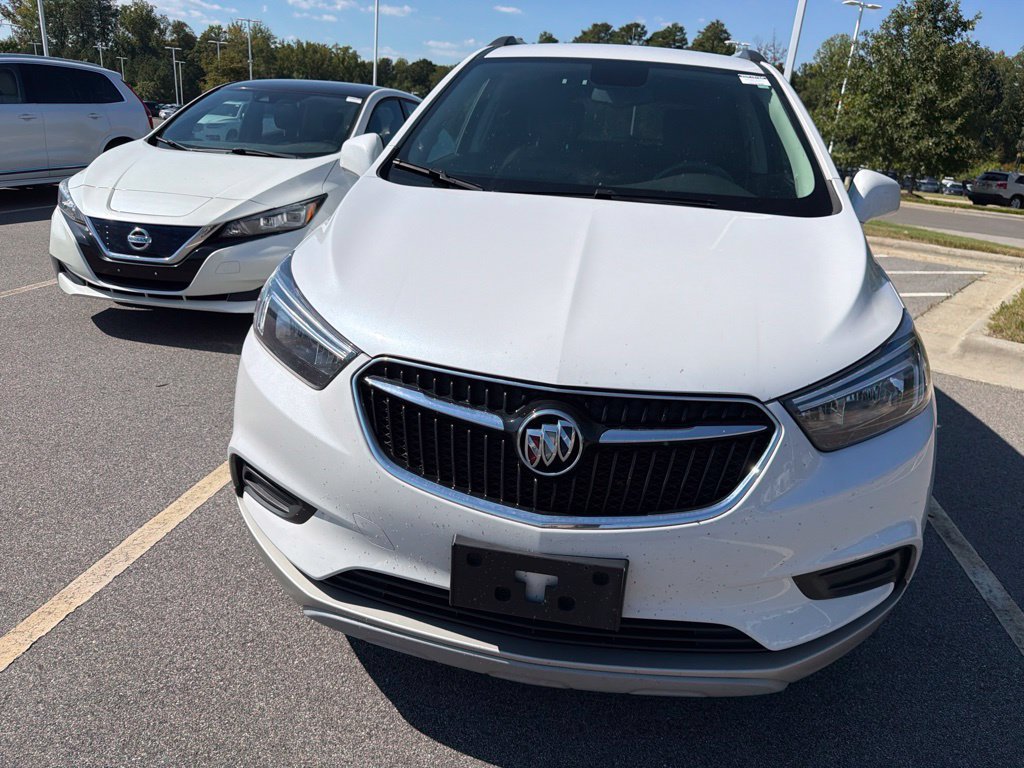 Used 2020 Buick Encore Preferred AWD/4WD image 4
