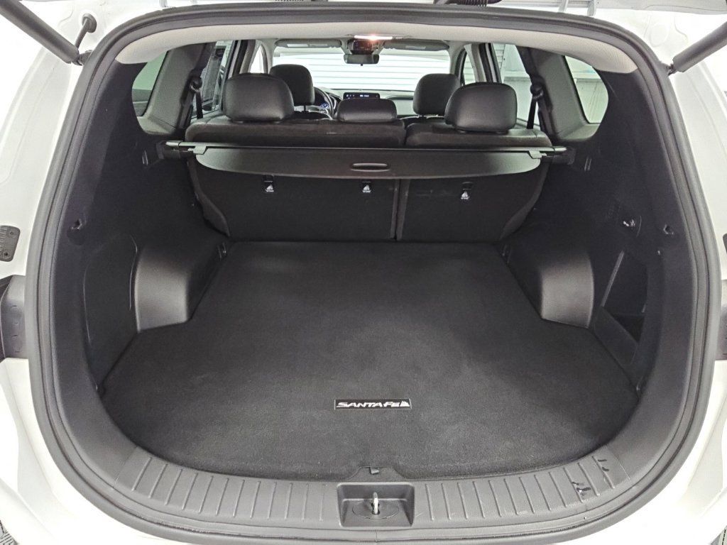 Used 2023 Hyundai Santa Fe SEL FWD image 35