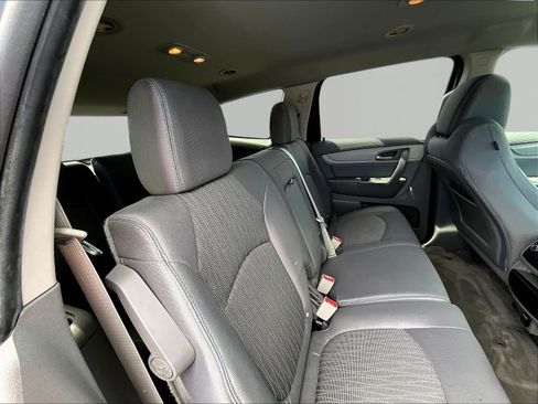 Used 2016 Chevrolet Traverse LS w/ LPO, 'HIT The Road' Package AWD/4WD image 25
