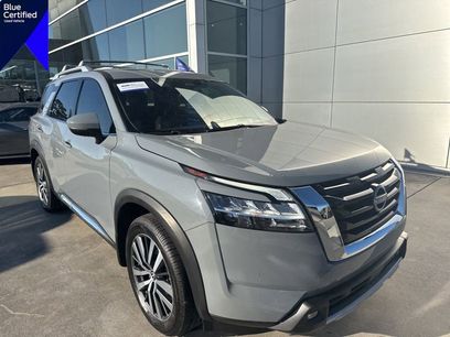 Used 2022 Nissan Pathfinder Platinum w/ Cargo Package