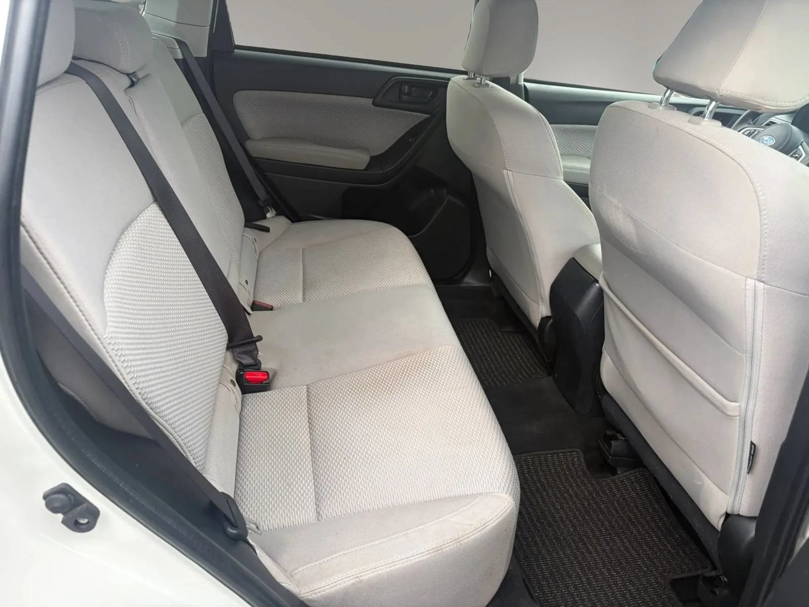 Used 2017 Subaru Forester 2.5i Premium w/ All-Weather Package AWD/4WD image 30