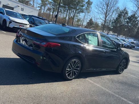 New 2026 Toyota Camry XLE image 8