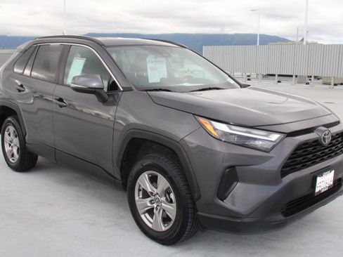Certified 2022 Toyota RAV4 XLE image 2