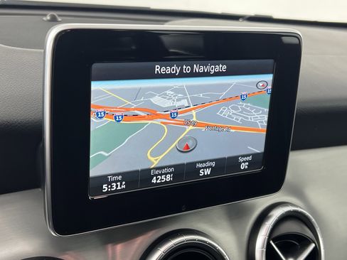 Used 2016 Mercedes-Benz CLA 250 image 22