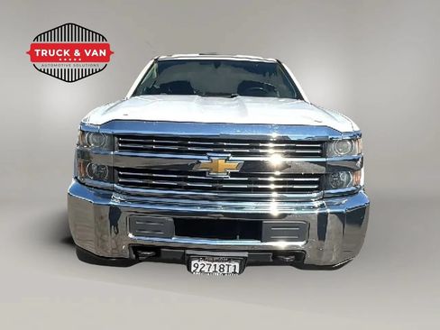 Used 2015 Chevrolet Silverado 3500 W/T w/ WT Convenience Package AWD/4WD image 9