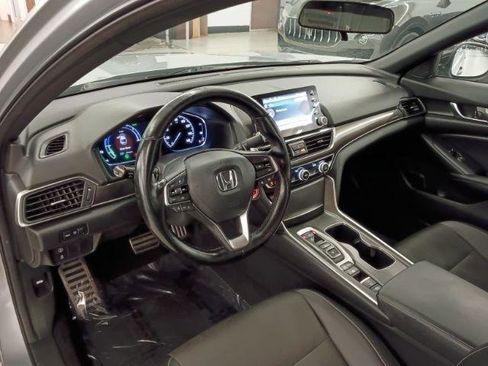 Used 2022 Honda Accord Sport image 5